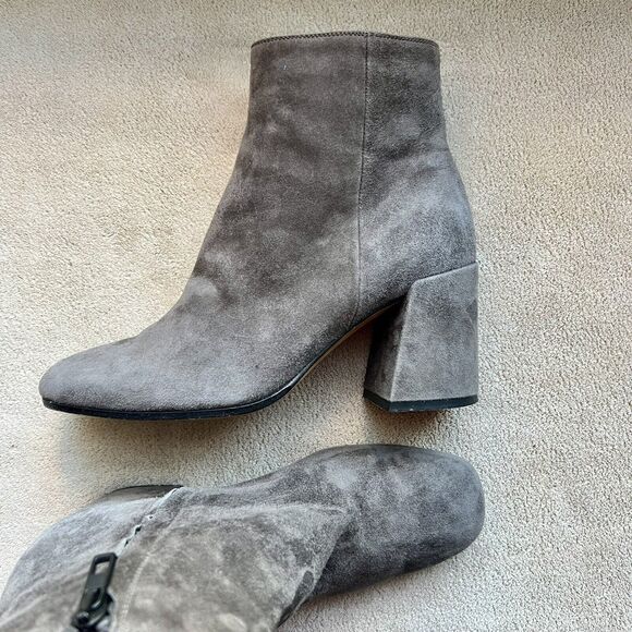 Vince Gray Suede Block Heel Ankle Boots Booties Side Zip Minimalist Women’s 6 M - Picture 12 of 15